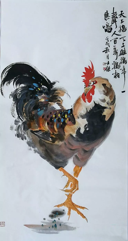 国画艺术家卢士杰与他画的大公鸡图1