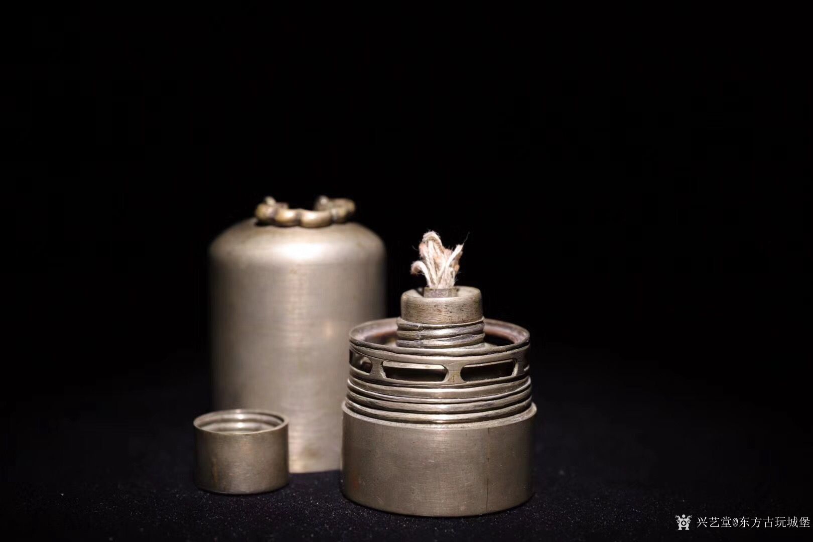 东方古玩城堡收藏-罕见品——晚清时期最小钟形鸦片烟灯,此件藏品取