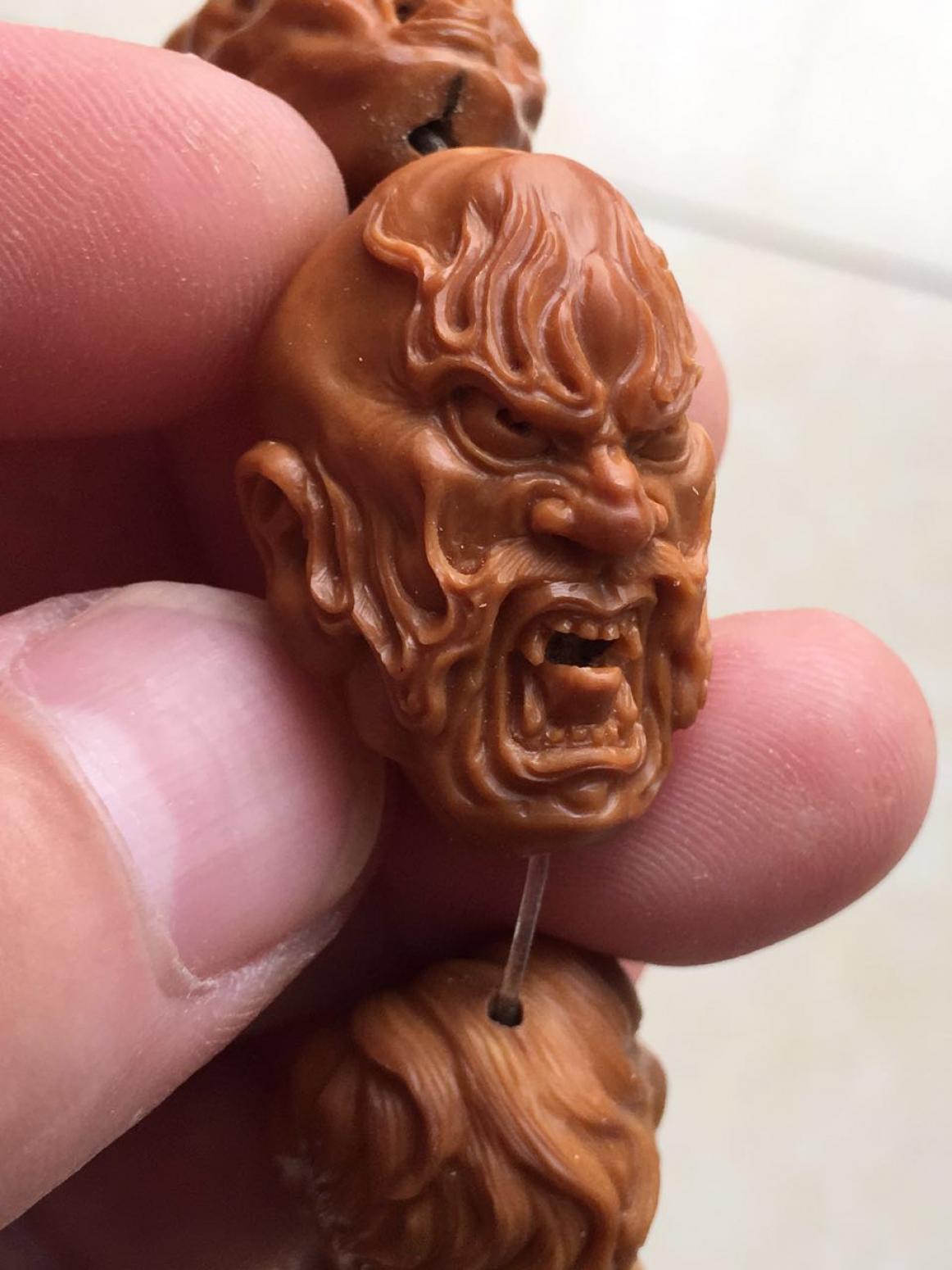 立新雕刻作品《【核雕 单颗】作者立新》【图0】