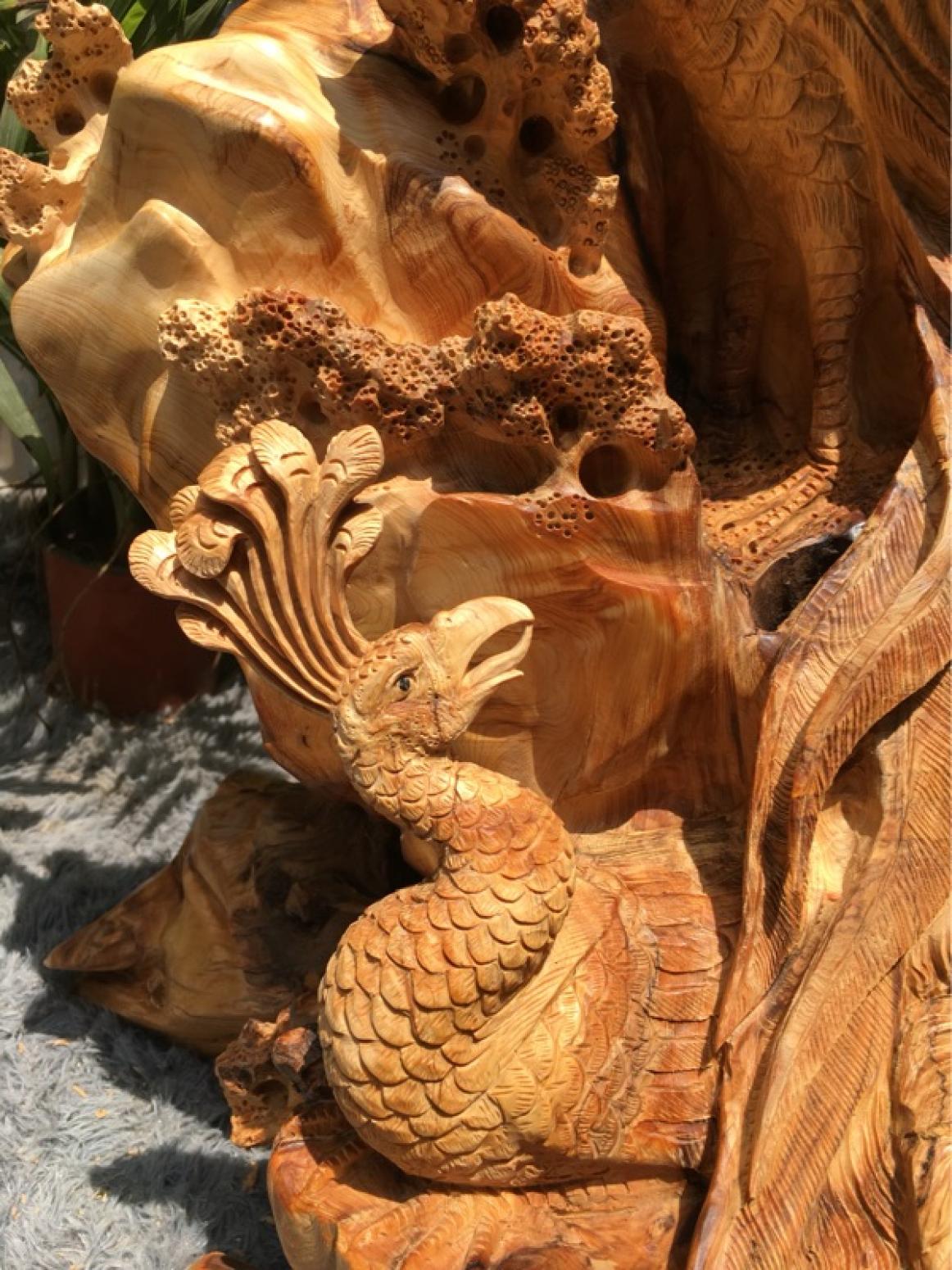 刘木雕刻作品《【孔雀】持有人刘木》【图1】