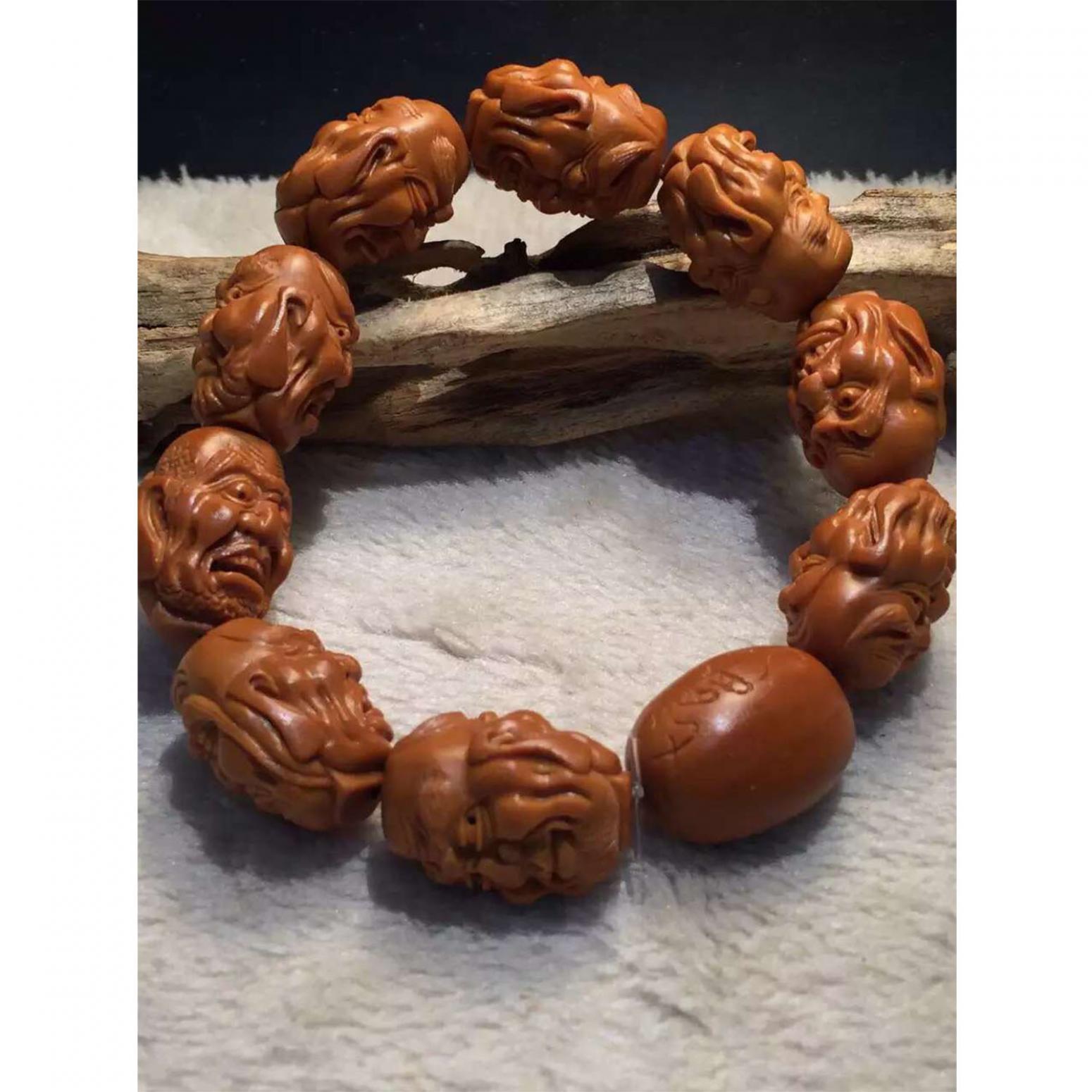 小妖雕刻作品《【双面十八】持有人小妖》