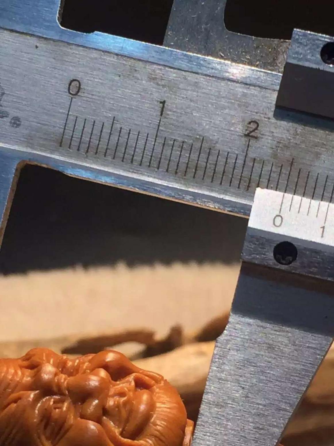 小妖雕刻作品《【双面十八】持有人小妖》【图4】