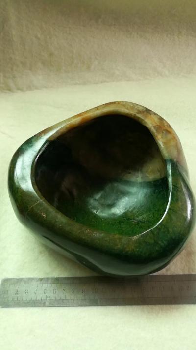 绿玉姿工艺厂叶金发收藏-文房四宝广绿石，笔洗七星伴月。【图1】