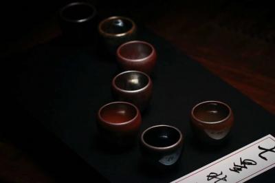 呈祥建盏日记-建盏【北斗七星】星星各异，
其光不同而知远近，其色不同而明本性，
其形不同而【图3】