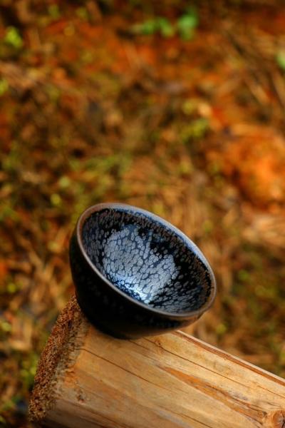 呈祥建盏日记-建盏黑底油滴系列
传统工艺烧制成功率——『难』
复古一比一还原宋代作品
全【图6】