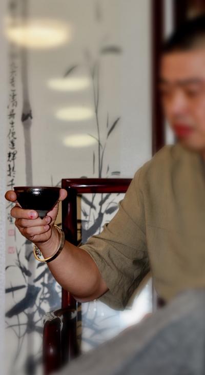 呈祥建盏日记-中华文化博大精深
国画，茶文化，黑瓷建盏文化
完美结合
诠释出中华几千年文【图2】