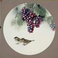 艺术家李津日记:工笔作品，45厘米直径、二平尺的葡萄精品团扇作品，可以看到葡【图0】