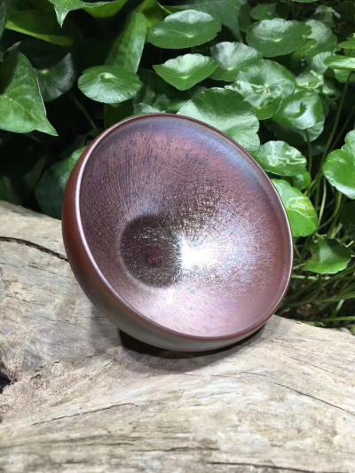 呈祥建盏日记-范国生师傅全手工打造《溢彩流光》敛口盏
规格:口径9高5.3
预订热线:13【图3】