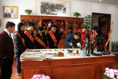 贾立新日记-2017年11月12日，山东省聊城大学化工学院张景旺、杨彩丽、柏雪、张咏雯、刘乐【图2】