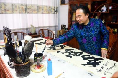 贾立新日记-2017年11月12日，山东省聊城大学化工学院张景旺、杨彩丽、柏雪、张咏雯、刘乐【图12】