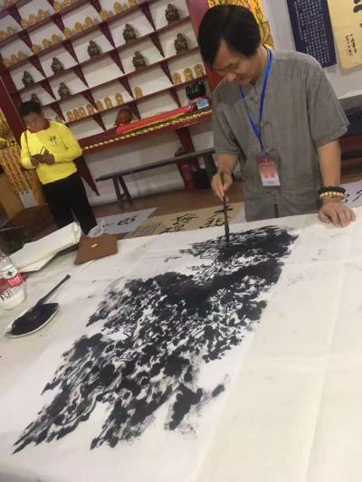 杨牧青生活-杨牧青在五台山普化寺交流结缘【图1】