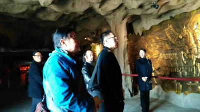 丁国祥日记-蘭陵美酒集团党委书记陪同参观，丁国祥留墨......【图3】