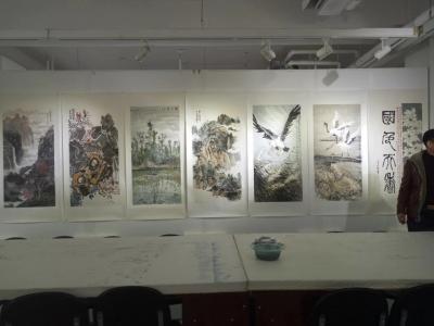 徐能凯日记-黄河口湿地画派第七届作品展布展完成，有喜欢的吗？【图1】