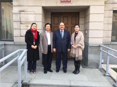 李尊荣生活-非常感谢巴林王国驻华大使安瓦尔·艾勒阿卜杜拉先生的热情邀请和接待，大家就中国与巴【图4】