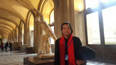 姬保国生活-巴黎埃菲尔铁塔，卢浮宫，巴黎圣母院掠影。起驾回国，法国戴高乐机场。【图2】