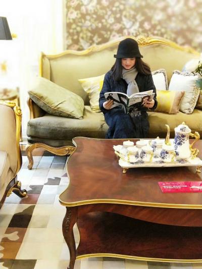 刘晓宁生活-在漂亮的别墅里臭美【图2】