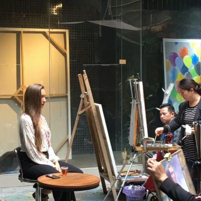 周海波生活-功夫大院般的写实场地.！外模特就是强壮.少穿【图2】