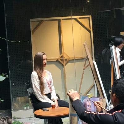 周海波生活-功夫大院般的写实场地.！外模特就是强壮.少穿【图3】