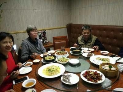 邓烈根生活-珠海之行后补留影，感谢张中老师慧心师母及您们一家人的热情款待。【图5】