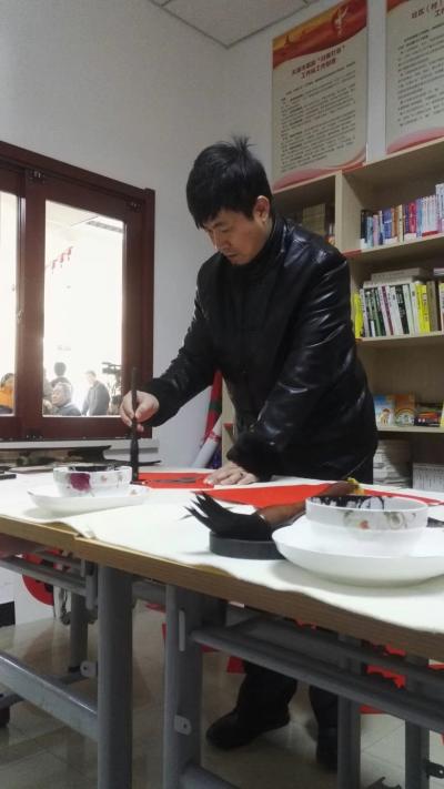 安士胜生活-西青文化馆红色轻骑兵送福进万家走进西营门街小稍直口村[。【图5】