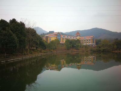 朱德茂生活-在溧阳山庄旅行，湖光山色，真是好景致！【图3】