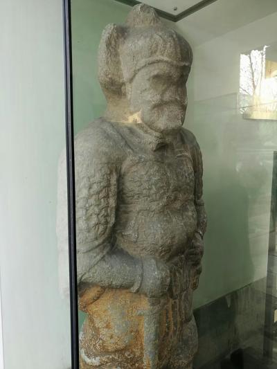 孔祥磊生活-陪北京的朋友再访汉魏碑刻馆     孔祥磊【图2】