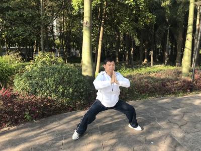 石广生生活-夜有所梦
  连续三天阴雨湿冷，晨练被迫中断。遇到常于清晨遛狗的邻居总是问：先【图6】