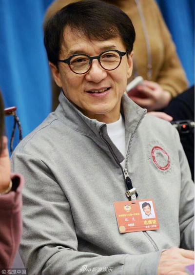 马培童生活-现场速递 | 成龙委员：我将捐出全部个人收藏，3月9日上午，在政协文艺小组讨论会【图2】