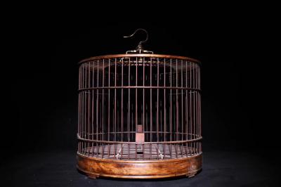 东方古玩城堡收藏-海外回流、海南黄花梨鸟笼一个、此件去藏品取料上乘，做工精致，木质坚硬，水波纹清楚【图1】