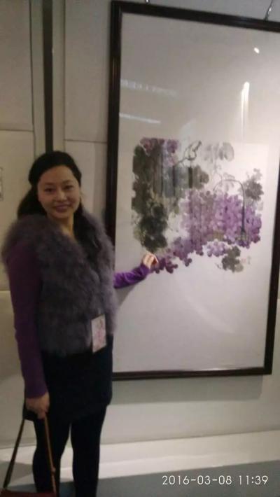 杨凌荣誉-杨凌的作品多次参加各类画展，作品被国内外收藏家及单位收藏。【图9】
