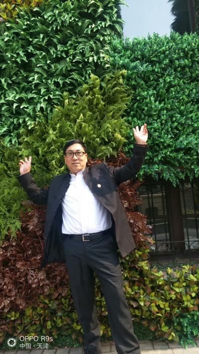 张恒久生活-迟日江山丽，春风花草香。
泥融飞燕子，沙暖睡鸳鸯。【图8】