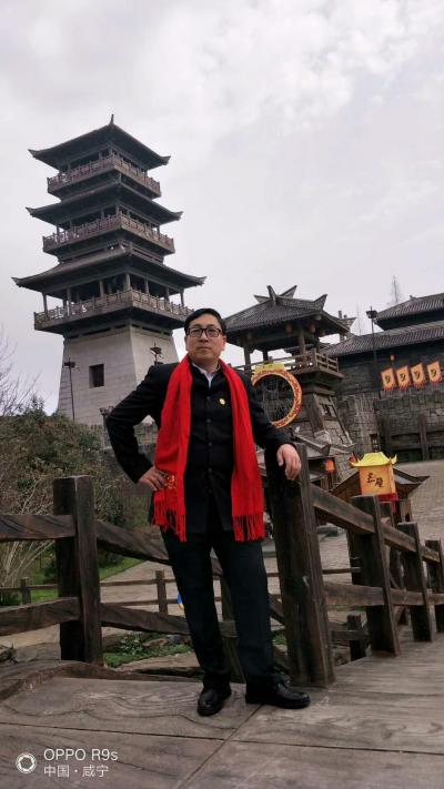 张恒久生活-迟日江山丽，春风花草香。
泥融飞燕子，沙暖睡鸳鸯。【图3】