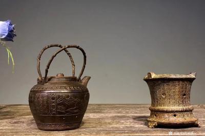 罗邵华收藏-茶室雅舍 铁制 茶炉 茶壶一套
尺寸；炉高14//茶壶高13/腹径15
铁炉【图5】