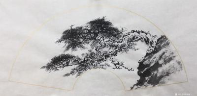 罗树辉日记-国画扇面《蛟龙出海》。新完成，分享与众好友。【图1】