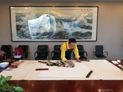 石川生活-正在创作新作品 ，
一副墨画入深山
窗前明月似眉弯
猛虎神豹韵味生
七分【图9】