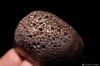 东方古玩城堡收藏-海外回流，纯银银锭“十两”两枚、元宝型，保真纯银，支持检测，褒奖皮壳好。规格；长【图8】