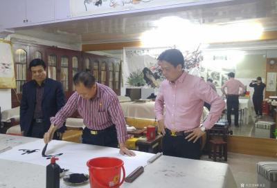 林灵志日记-揭阳市梦德书画艺术研究院于3月25日在揭阳市区举办书画义卖活动，所有义卖款项都捐【图3】