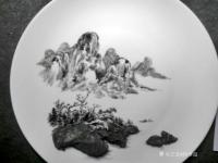 艺术家杨增超日记:最近忙于创意设计，今天终于能创作奇石瓷画了，兴奋！杨增超【图1】