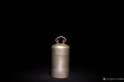 东方古玩城堡收藏-罕见品——晚清时期最小钟形鸦片烟灯、此件藏品取白铜为材，古人用于随身携带，随时寻【图1】