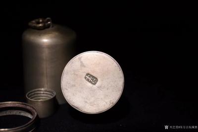 东方古玩城堡收藏-罕见品——晚清时期最小钟形鸦片烟灯、此件藏品取白铜为材，古人用于随身携带，随时寻【图5】