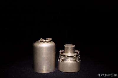 东方古玩城堡收藏-罕见品——晚清时期最小钟形鸦片烟灯、此件藏品取白铜为材，古人用于随身携带，随时寻【图6】