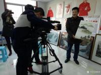 艺术家陈刚日记:读了很多的书，哲学的，科学的，我发现许多问题，当今社会，许多【图0】