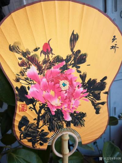 李同辉收藏-朋友订的蒲扇画《竹林听雨》《天骄》《清香》人闲桂花落，夜静春山空，月出惊山鸟，时【图4】