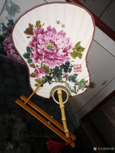 李同辉收藏-朋友订的蒲扇画《竹林听雨》《天骄》《清香》人闲桂花落，夜静春山空，月出惊山鸟，时【图6】