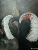 艺术家杨洪顺日记:油画《牛王争霸》
苗族是一个敬牛、爱牛、崇拜牛的民族，他们【图1】