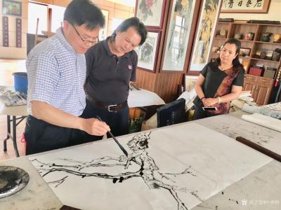 叶仲桥生活-4月3日中国艺术研究院硕士，文化部艺术发展中心中国画创作研究院研究员、中国画美术【图2】