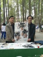 艺术家徐如茂生活:春风拂校园，阆中市书画家参与阆中中学三月艺术节。
徐如茂【图3】