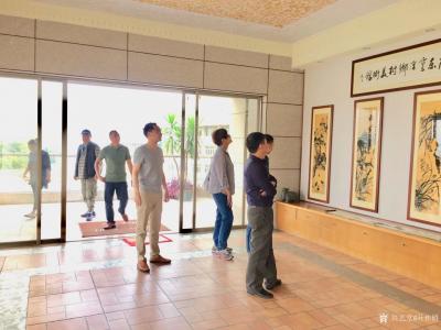 叶仲桥日记-千里马常有、伯乐不常有，国画大师李照东先生昨天欣然为我的三十米国画花鸟长卷题词《【图8】