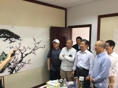 罗树辉生活-参加广州大学岭南文化艺术研究院成立暨聘任仪式。被聘为“岭南文化艺术创作鉴赏研究院【图7】