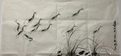 启鹏日记-国画《虾》，虎落平川被犬欺,龙游浅滩遭虾戏。一夜东风吹雨过，满塘新水长鱼虾。
【图1】